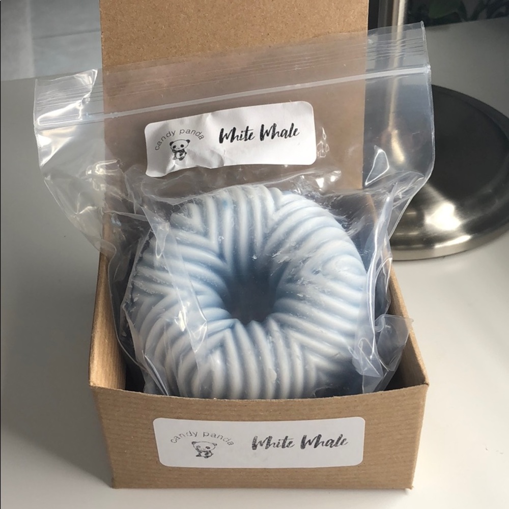 Candy Panda White Whale Wax melt